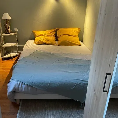 Superbe Front De لوك-سور-مير