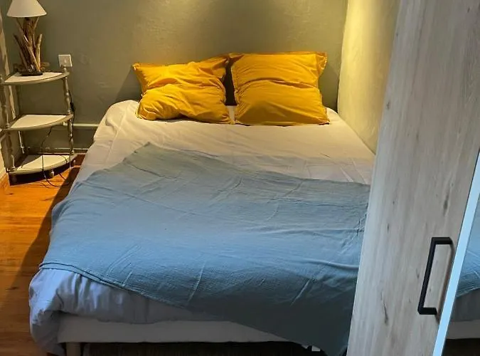 Superbe Front De لوك-سور-مير